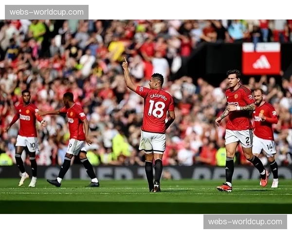 战术复盘:曼联客场平局,滕哈赫的“菱形中场压迫”为何在最后阶段失效 战术复盘:曼联客场平局,滕哈赫的“菱形中场压迫”为何在最后阶段失效